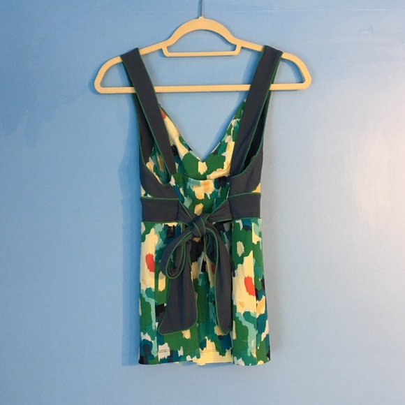 Colorful BCBG Top - Picture 2 of 5